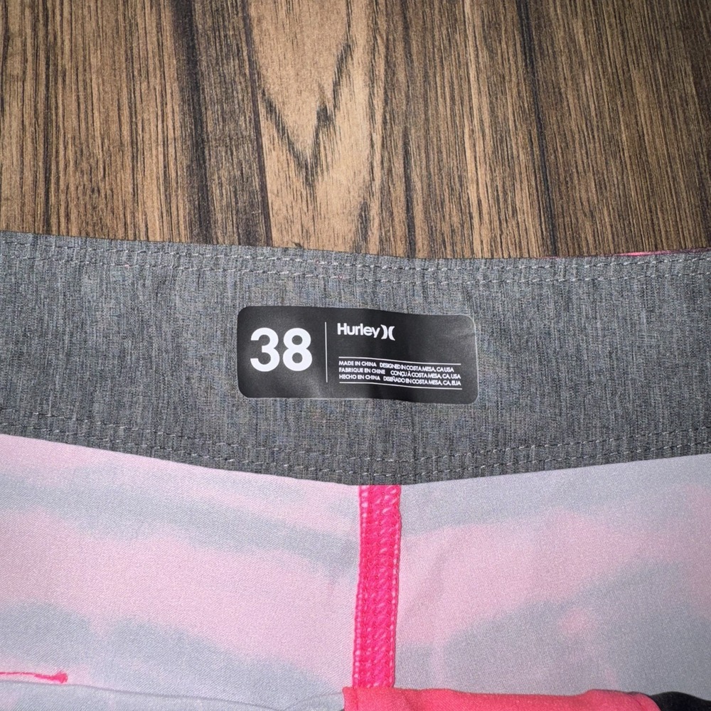 HURLEY Phantom 18" Board Shorts Men Size 38 Stretch Pink Black Swim Trunks NWT - Picture 6 of 7